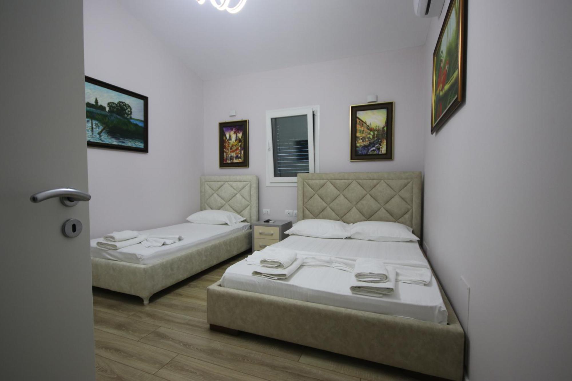 Villa Mario Himare